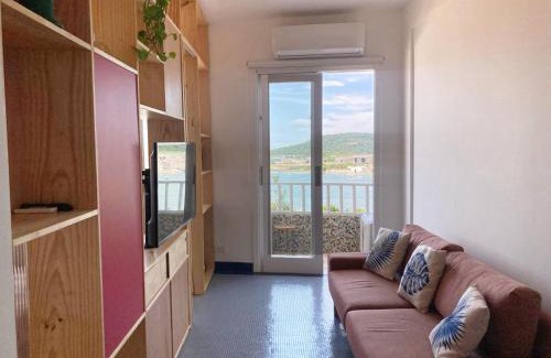 Ponta da Praia Apartment | Apto charmoso com vista mar na Ponta da Praia