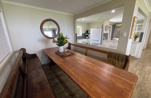 Dunwich House | Aqua - Straddie’s Best View: Bay, Brissy & Beyond!