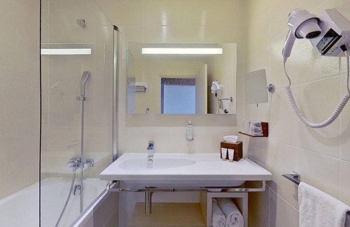 Aix-en-Provence Historic Centre Hotel | Aquabella Hôtel & Spa