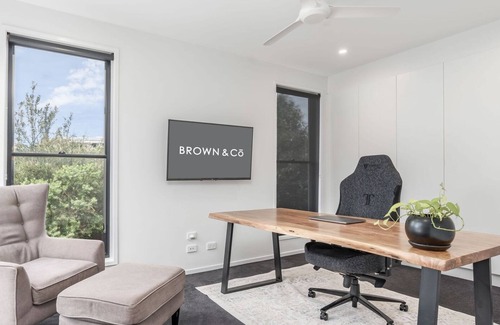 Castaways Beach House | Arabella - Castaways Beach