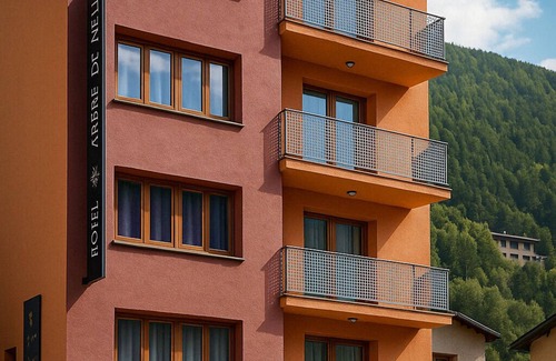 Encamp Hotel | Arbre de Neu