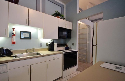 Chautauqua Apartment | Arcade 15