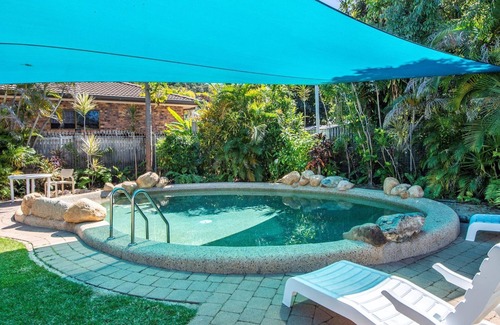 Arcadia Apartment | Arcadia Beach Unit 3 - Beachfront Holiday