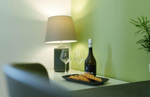 Lazzaretto Apartment | Area Milano Apartments - Tadino 17 close to Central Station