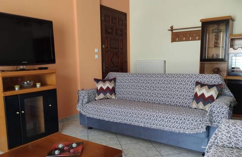 Molos-Agios Konstantinos Apartment | Areti's Apartment in Agios Konstantinos