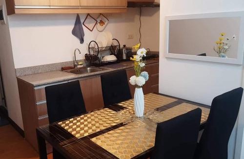 Sasa Apartment | Arezzo Place Davao - Condo Rentals WITH FREE POOL, 200MBPS CONNECTION, NETFLIX,PRIMEVIDEO