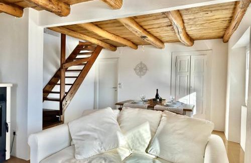 Stazzona House | Argentina