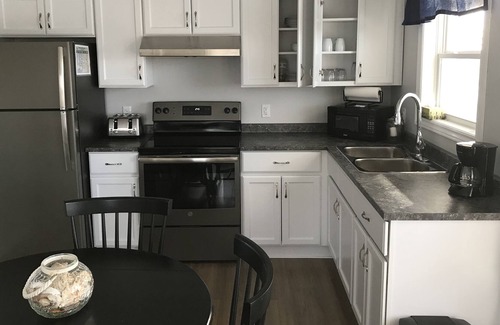 Pubnico Cottage | Argyle Sound Cottages 2 bedroom cottages sleeps 4 fridge range washer and dryers