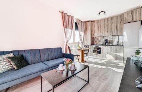 Arad Apartment | ARI Brownie Apartment - Luxurious Stay