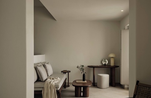 Pyrgos Hotel | Ark