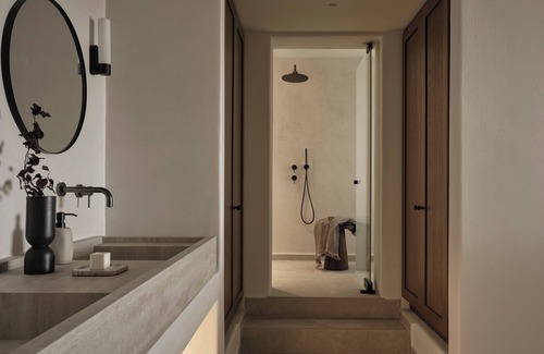 Pyrgos Hotel | Ark