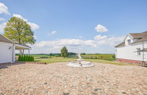 Anyksciai Apartment | Arklių Pašto Stotis