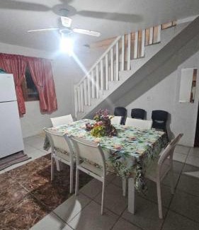 Te-Fare-Arii House | Armand lodge