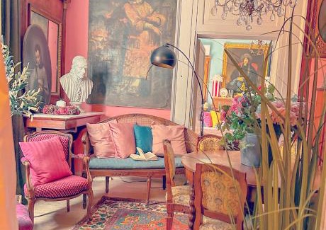 Villanovafranca House | Art action room