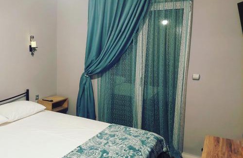 Kounoupidiana Apartment | Art and view-studio