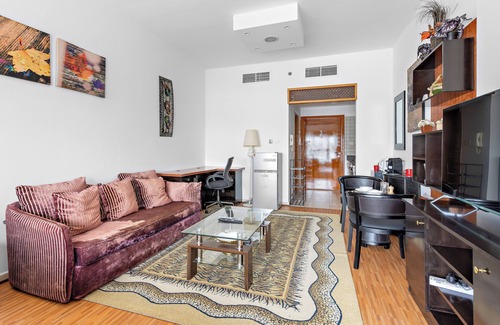 Dubai Apartment | Art Deco Studio with a Pool, Gym, Children's Playground