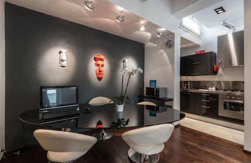 Santo Spirito Apartment | Art Gallery Apartment in Florence