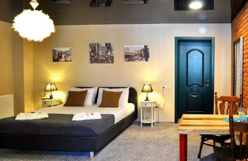 Saburtalo Hotel | Art Hotel Claude Monet