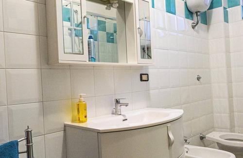Sarno Apartment | Art Residence Guest House. Apartment near the Amalfi Coast.