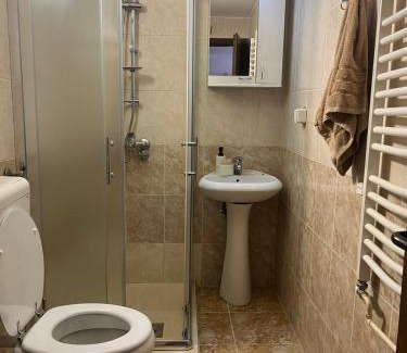 Nis Apartment | Art Studio