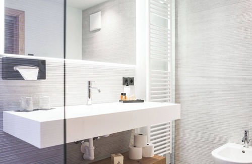 Valle San Silvestro Hotel | Arthotel Gratschwirt