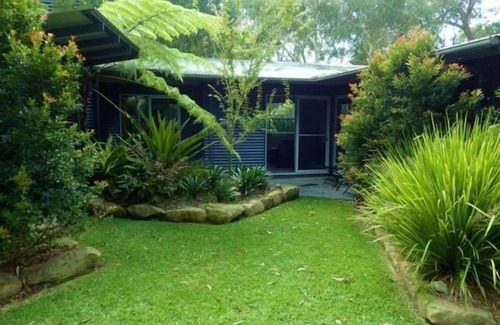 Worrowing Heights House | Arthouse Accommodation