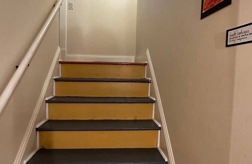 Ecco Apartment | Artist retreat by Lake Bde Maka Ska (5 people) - 2.5 miles to convention center