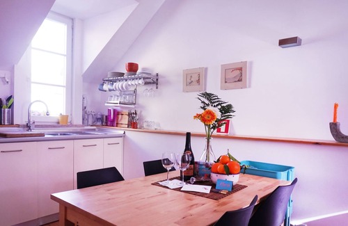 Alfama Apartment | Artist Studio - Alfama Old Town