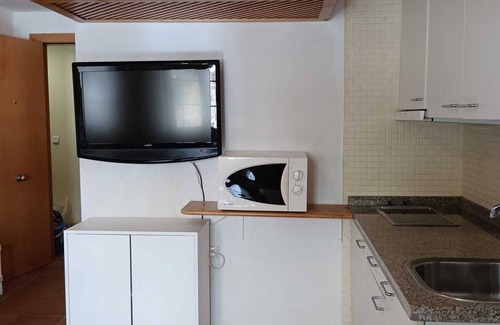 Pradollano Apartment | Arttyco Sierra Nevada building studio with pool, sauna and jacuzzi