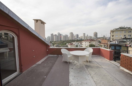 Kucukbakkalkoy Apartment | Artura Suite