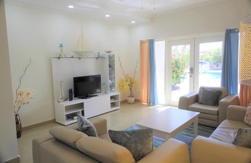 Palm Beach House | Aruba Breeze Condo A5