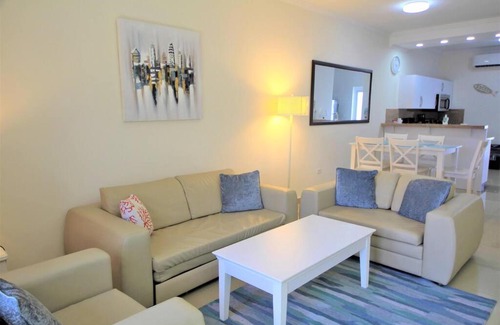 Palm Beach House | Aruba Breeze Condo A5