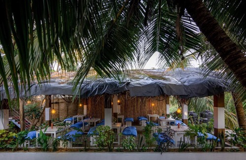 Pottuvil Division 2 Hotel | Arugam Bay Resort