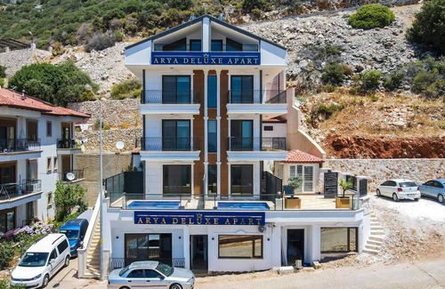Kas House | Arya Deluxe