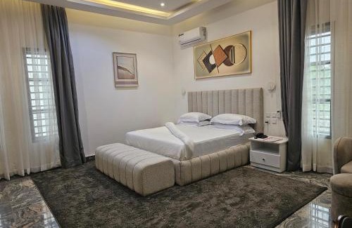 Kwara Hotel | Aryna Apartment