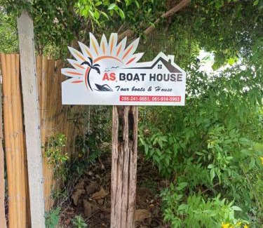 Kanchanaburi House | As House & Boat
