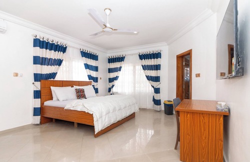 Kumasi Bed & Breakfast | ASHANTI HERITAGE LODGE
