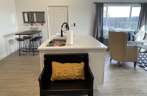 Stratford Condo | Ashe Westshore Bungalow centrally located near lake, sand dunes, golf courses!