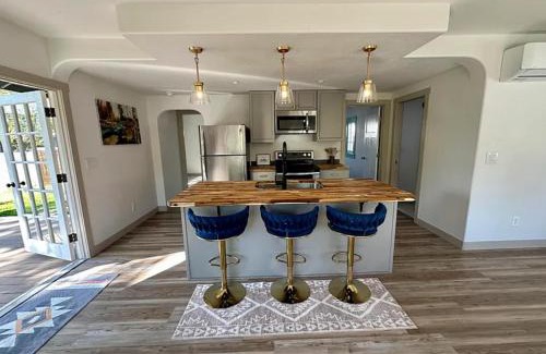 Ashland House | Ashland Bungalow downtown