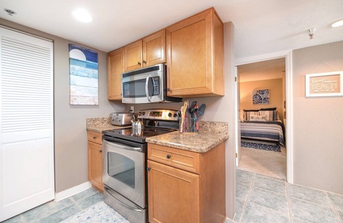 Ocean View Halifax Estates Condo | Ashley 904 - Daytona Beach Oceanfront Vacations, Inc