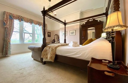 Haworth House | Ashmount Country House
