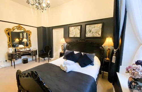Haworth House | Ashmount Country House