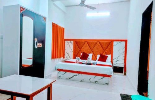Faizabad Hotel | Ashram - Shri Ram Harshnam Ayodhya