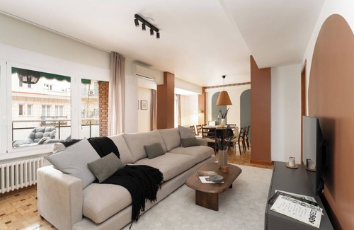 Salamanca Apartment | Aslan - 4 bedrooms and terrace in Lista