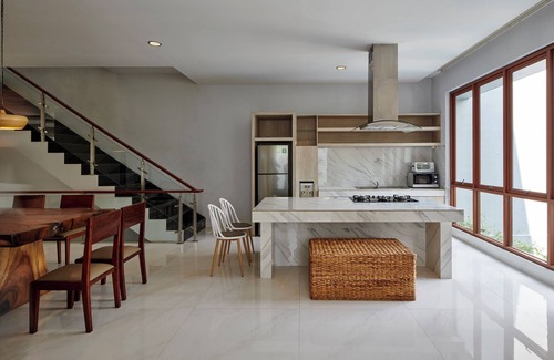 Bandung Villa | Asmaya 7BR Villa private heated pool and billiard