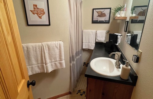 Divide Cabin | Aspen Rock - breathtaking views - HOT TUB - secluded!