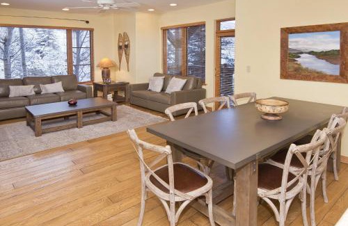 Edwards Apartment | Aspenwood Lodge #201 Condo