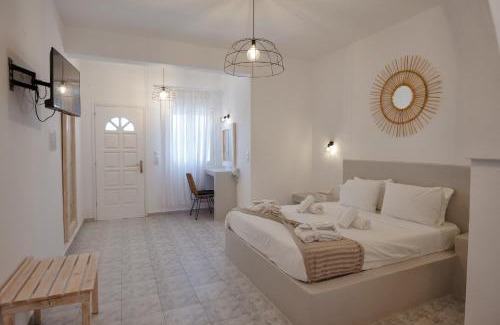 Perissa Hotel | Aspro Phos Santorini Hotel
