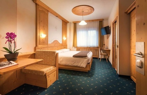 San Rocco Hotel | Astoria