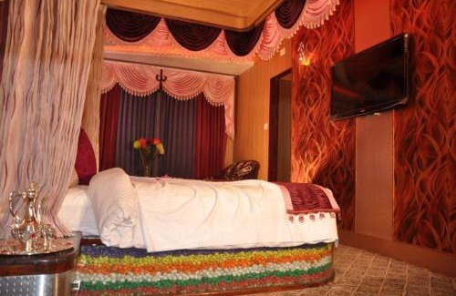 Ooty Hotel | Astoria Residency